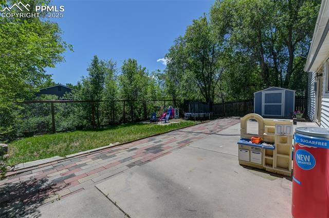 4465 London Lane