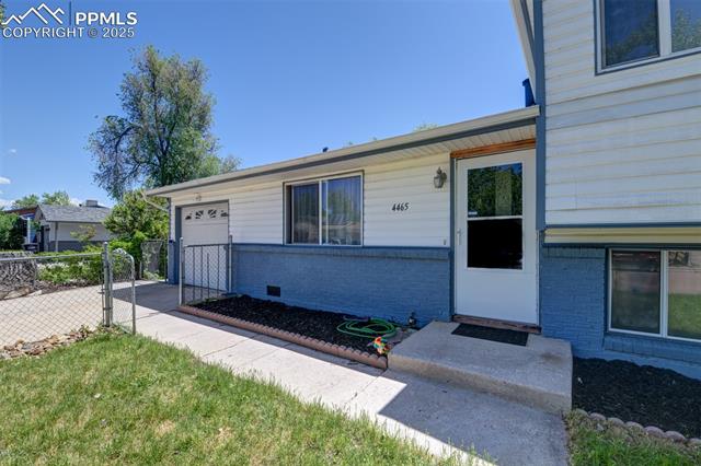 4465 London Lane