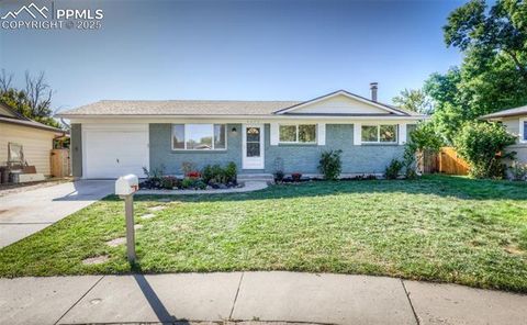 Photo of 4410 Moonlight Drive, Colorado Springs, CO 80918 (MLS # 9272524)
