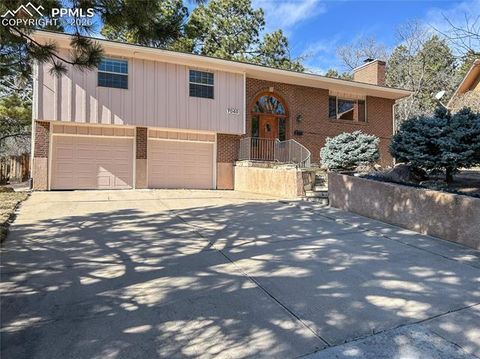 Photo of 7040 Buckhorn Circle, Colorado Springs, CO 80919 (MLS # 4109121)