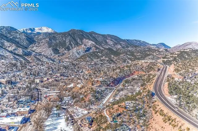 Manitou Springs, Colorado 80829, United States, 2 Bedrooms Bedrooms, ,1 BathroomBathrooms,Residential,Active,5362