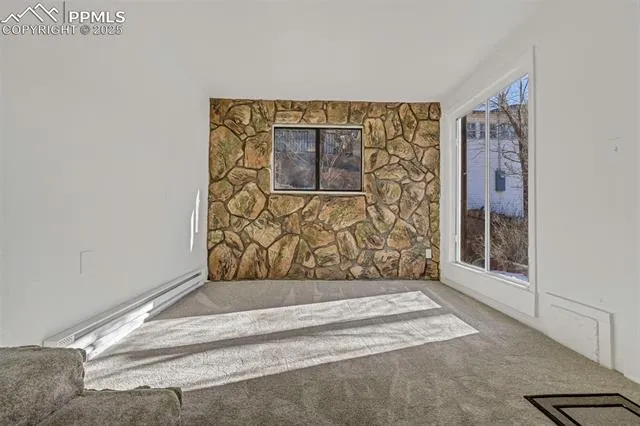 Manitou Springs, Colorado 80829, United States, 2 Bedrooms Bedrooms, ,1 BathroomBathrooms,Residential,Active,5362