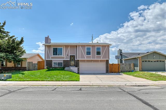 3605 Brisbane Drive