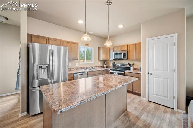 2337 Cruz Court