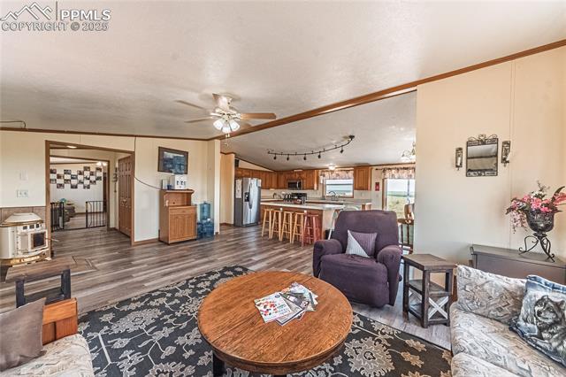 21495 La Piedra Point