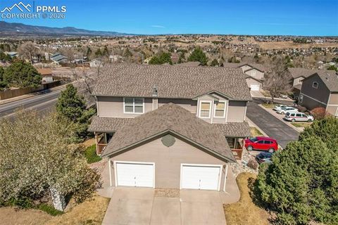 Photo of 3167 Hearthridge Circle, Colorado Springs, CO 80918 (MLS # 8907009)