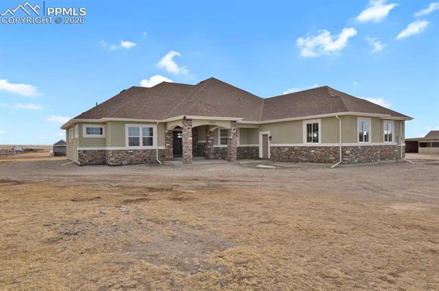 2015 N Ellicott Highway