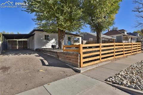Tiny photo for 724 E Costilla Street, Colorado Springs, CO 80903 (MLS # 1528963)