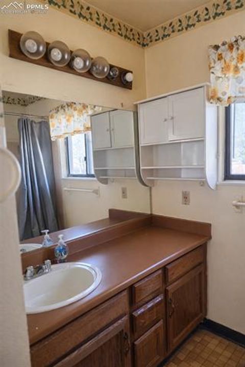 Tiny photo for 661 Shooks Lane, Colorado Springs, CO 80903 (MLS # 8547012)