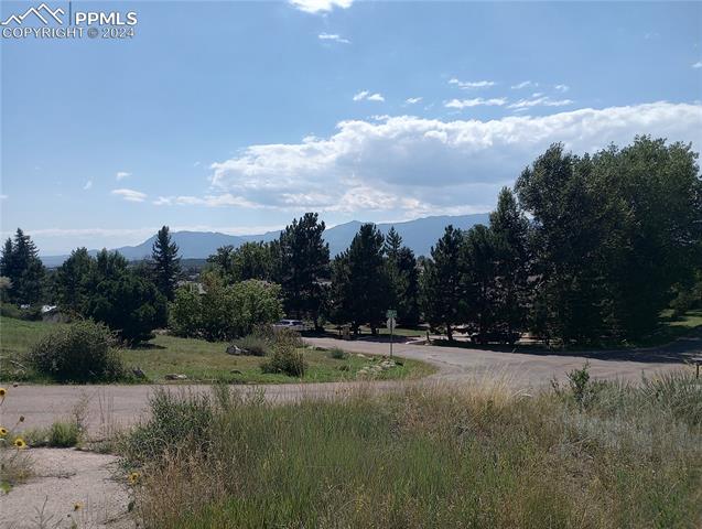 View Colorado Springs, CO 80918 property