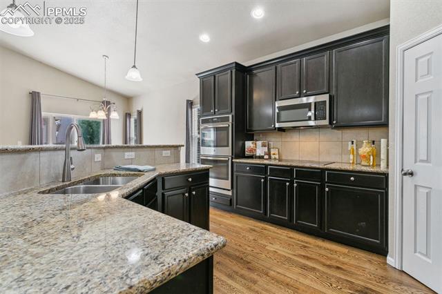 7887 Wagonwood Place