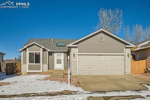 Photo of 4852 Sea Eagle Drive, Colorado Springs, CO 80916 (MLS # 4076920) Photo of 4852 Sea Eagle Drive, Colorado Springs, CO 80916 (MLS # 4076920)