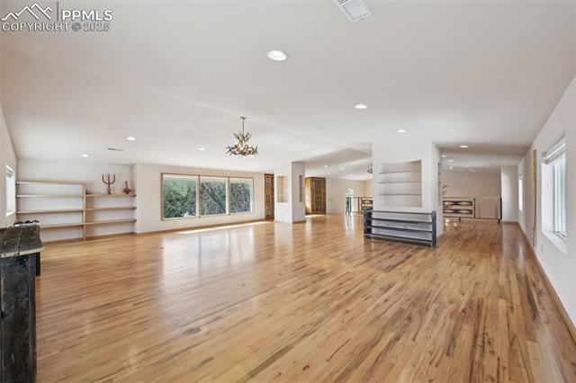 1055 N 18th Street