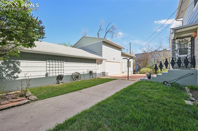 1055 N 18th Street