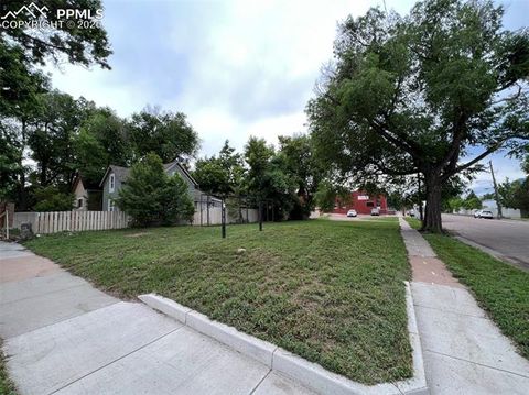 Photo of 703 E Costilla Street, Colorado Springs, CO 80903 (MLS # 8066314)