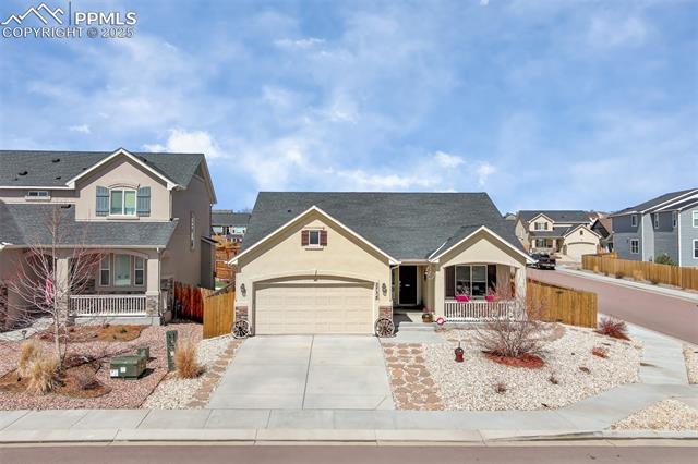 2734 Grand Prix Court