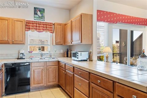 Tiny photo for 4090 Star View, Colorado Springs, CO 80907 (MLS # 1570886)