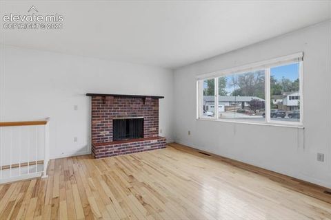 Tiny photo for 3111 Shadowglen Way, Colorado Springs, CO 80918 (MLS # 2301472)