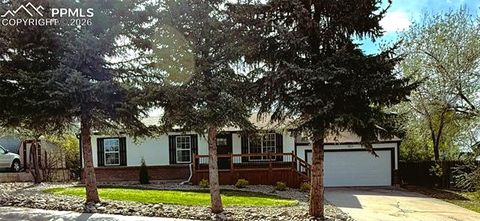 Photo of 995 Oakwood Drive, Castle Rock, CO 80104 (MLS # 3040557)