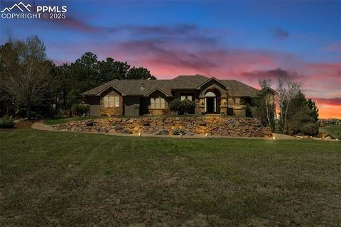 19336 Queens Crescent Way Monument CO 80132