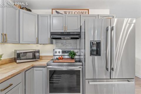 Tiny photo for 4107 Keats Place, Colorado Springs, CO 80910 (MLS # 8271962)