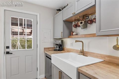 Tiny photo for 4107 Keats Place, Colorado Springs, CO 80910 (MLS # 8271962)