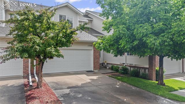 1749 Victorian Point