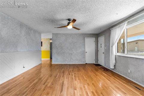 Tiny photo for 290 Field Avenue, Canon City, CO 81212 (MLS # 9937548)