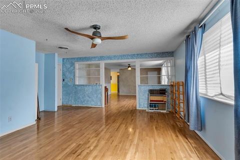 Tiny photo for 290 Field Avenue, Canon City, CO 81212 (MLS # 9937548)