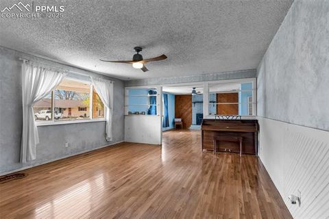 Tiny photo for 290 Field Avenue, Canon City, CO 81212 (MLS # 9937548)