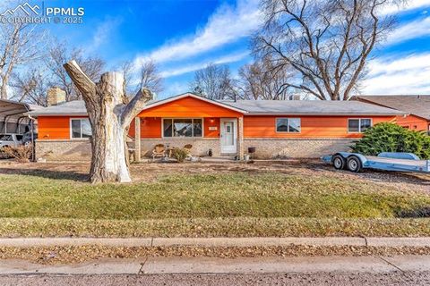 Tiny photo for 290 Field Avenue, Canon City, CO 81212 (MLS # 9937548)