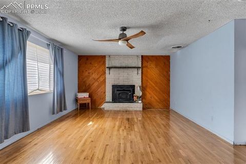 Tiny photo for 290 Field Avenue, Canon City, CO 81212 (MLS # 9937548)