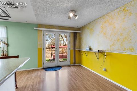 Tiny photo for 290 Field Avenue, Canon City, CO 81212 (MLS # 9937548)