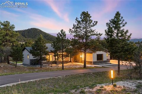 Photo of 1140 Silverheels Drive, Larkspur, CO 80118 (MLS # 3264764)