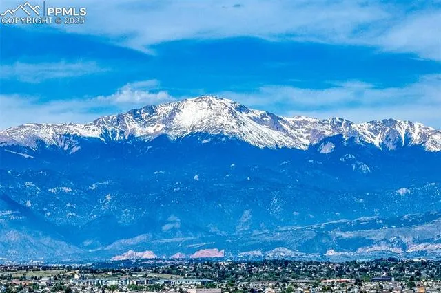 Colorado Springs, Colorado 80927, United States, 4 Bedrooms Bedrooms, ,3 BathroomsBathrooms,Residential,Active,137921