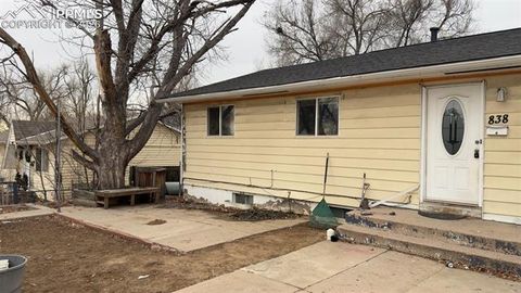 Photo of 838 Sequoia Drive, Colorado Springs, CO 80910 (MLS # 5506353)
