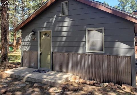 Photo of 706 W Bowman Avenue, Woodland Park, CO 80863 (MLS # 1971901)