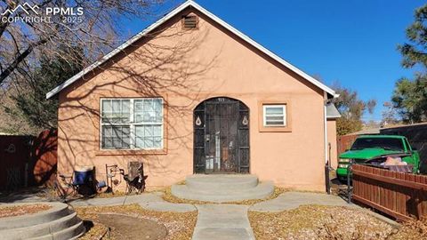Photo of 915 E River Street, Pueblo, CO 81001 (MLS # 7896335)