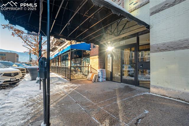 101 N Tejon Street 330