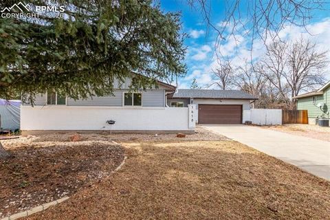 Photo of 1418 Osgood Road, Colorado Springs, CO 80915 (MLS # 9553021)