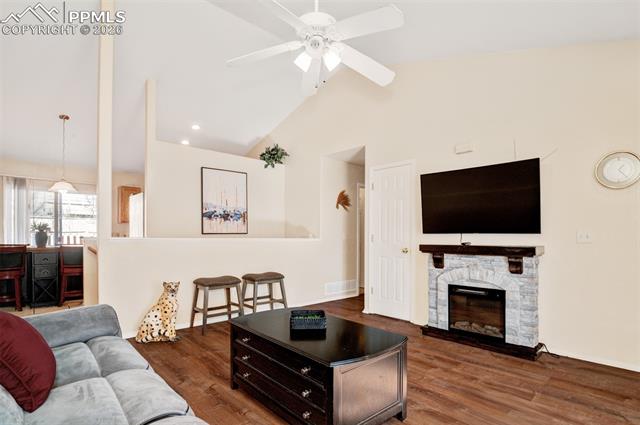 6740 Crazy Horse Drive