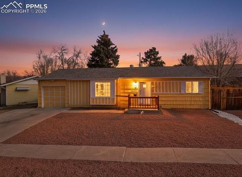 Photo of 1431 Northview Drive, Colorado Springs, CO 80909 (MLS # 1975229)