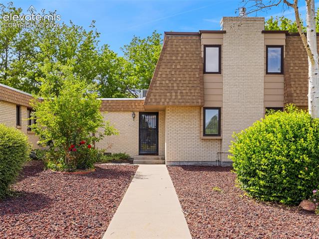 Photo 1 of 44 — 48 Regency Boulevard E, Pueblo, CO 81005