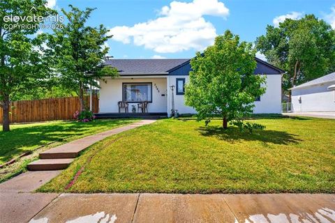 Photo of 2303 De Soto Road, Pueblo, CO 81003 (MLS # 5321441)