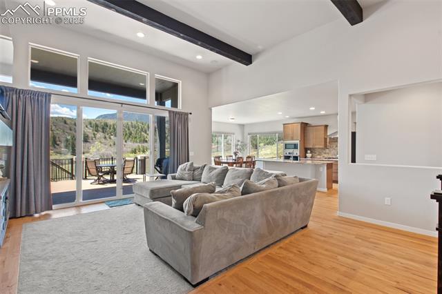 4745 Mesa Top Drive