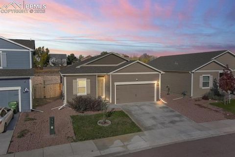 Photo of 6262 Meadowbank Lane, Colorado Springs, CO 80925 (MLS # 3623151)