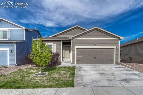 Photo of 6262 Meadowbank Lane, Colorado Springs, CO 80925 (MLS # 3623151)
