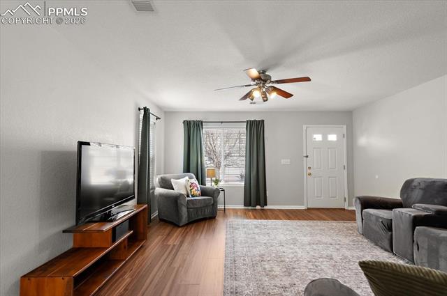 9545 Castle Oaks Drive