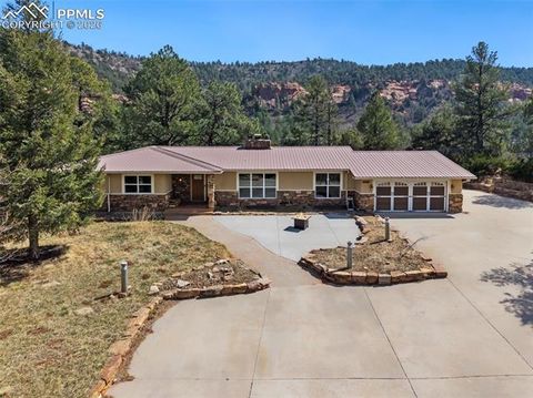 Photo of 11545 Calle Corvo, Colorado Springs, CO 80926 (MLS # 9897872)