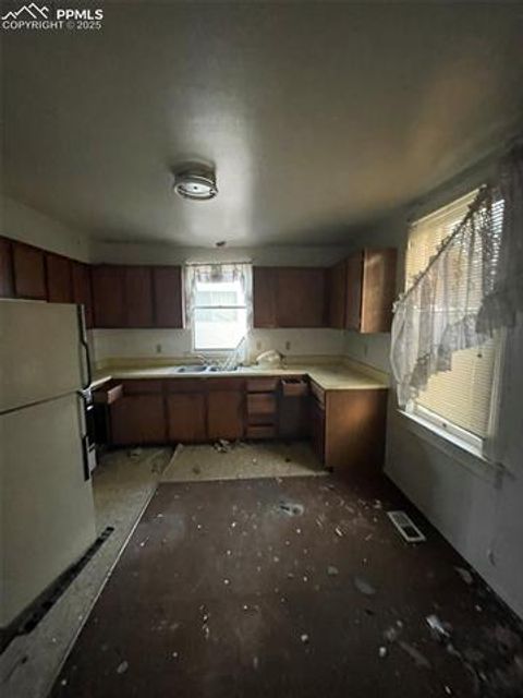 Tiny photo for 715 E Kiowa Street, Colorado Springs, CO 80903 (MLS # 8998346)